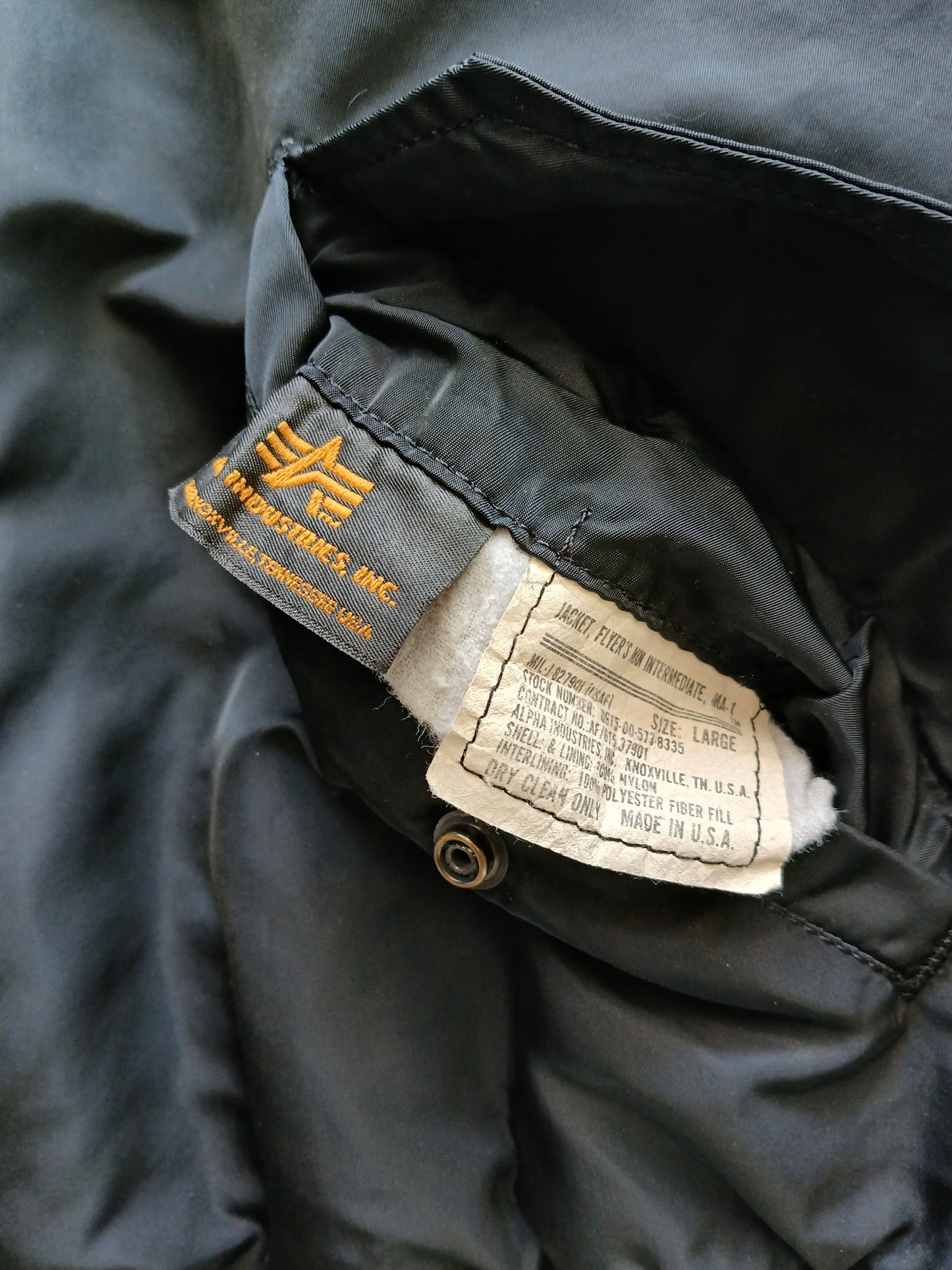 1990s Alpha Industries MA-1 L